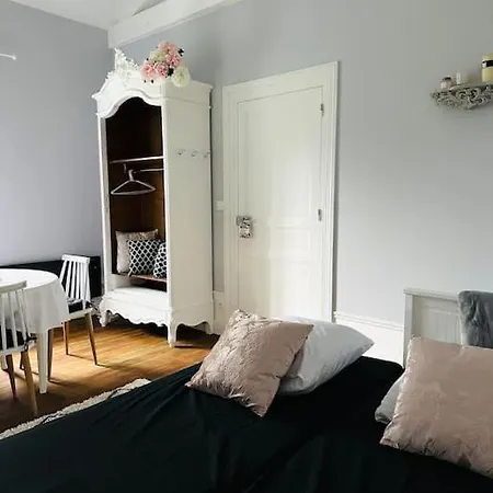 Ferienhaus La Maison De Romance D'hauterive *